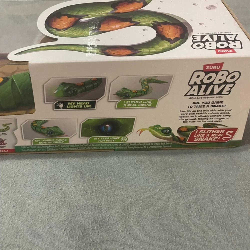 Robo Alive Green Snake Toy